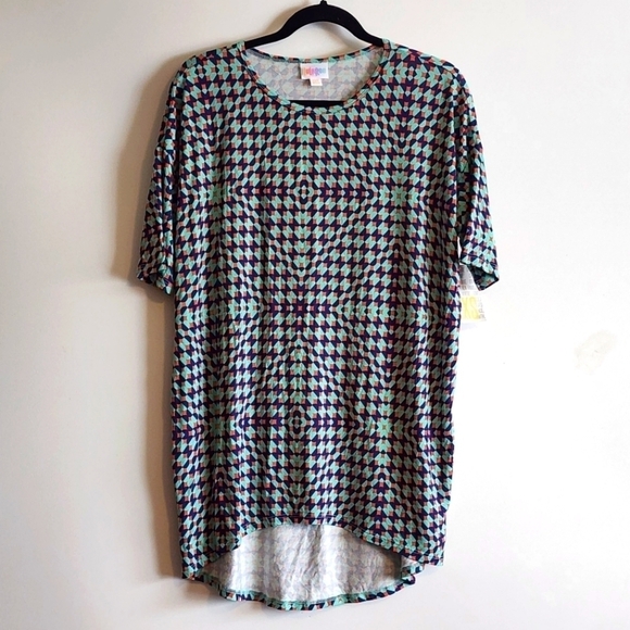 Lularoe the Irma tunic - Picture 1 of 4